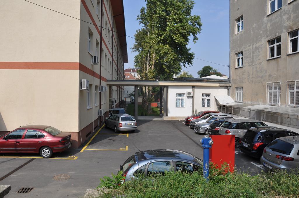Rooms Karadjordje Βελιγράδι Εξωτερικό φωτογραφία