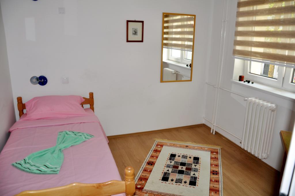 Rooms Karadjordje Βελιγράδι Εξωτερικό φωτογραφία