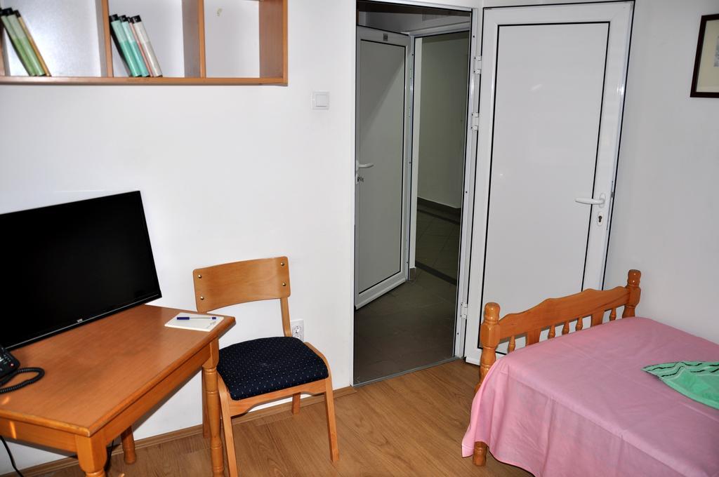 Rooms Karadjordje Βελιγράδι Εξωτερικό φωτογραφία
