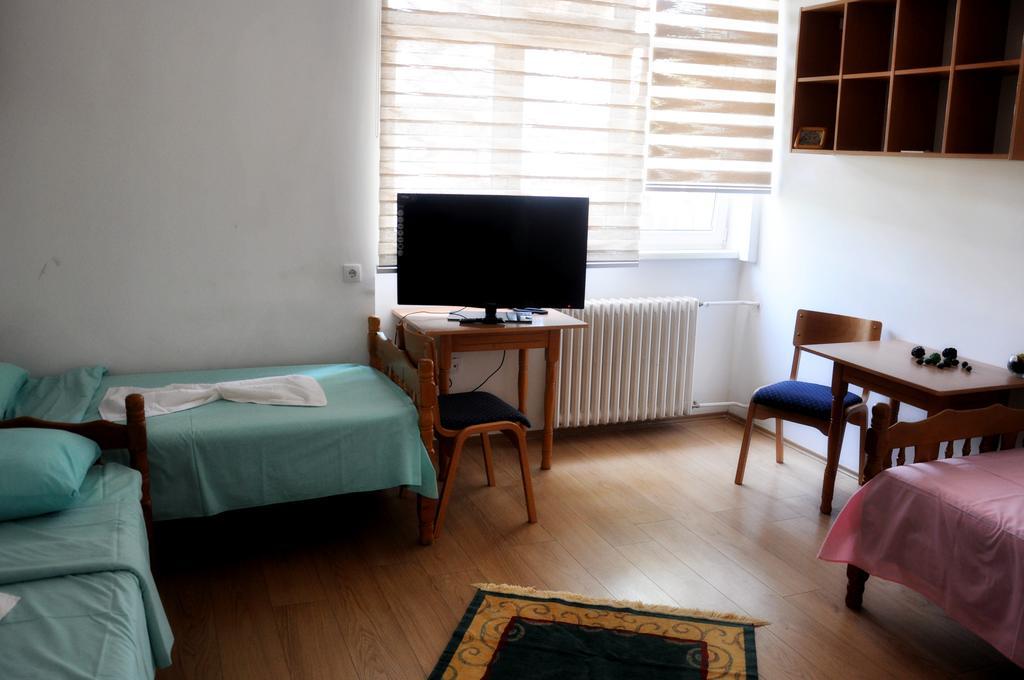 Rooms Karadjordje Βελιγράδι Εξωτερικό φωτογραφία