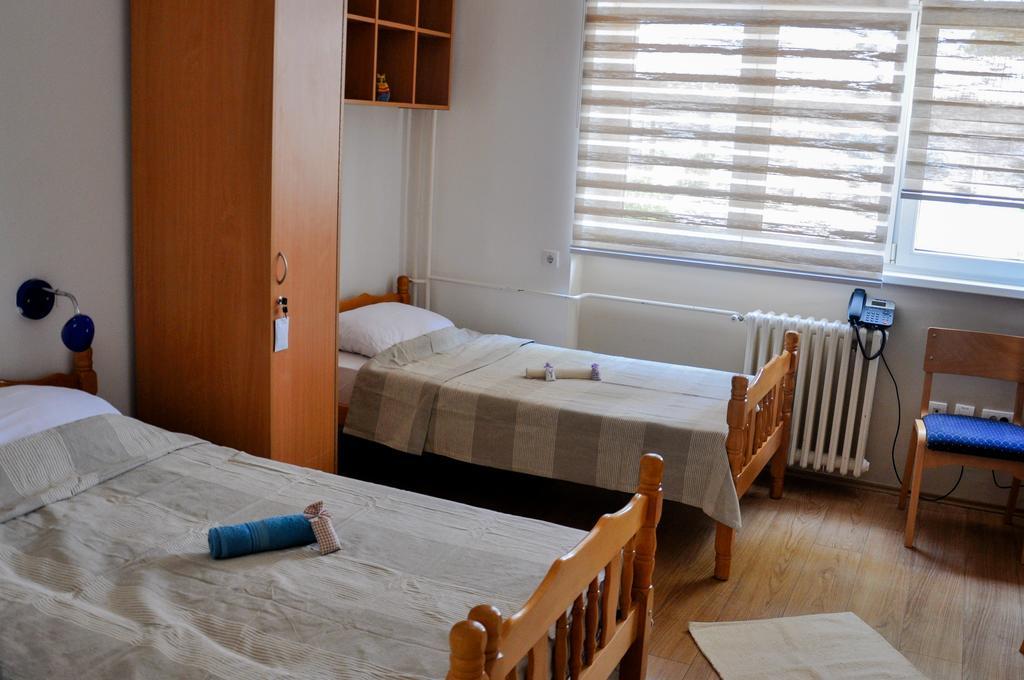 Rooms Karadjordje Βελιγράδι Εξωτερικό φωτογραφία